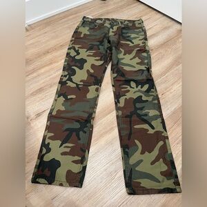 Men’s 541 Levi camo pants
